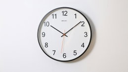 A hora atrasa este domingo: há aparelhos em casa que quase todos se esquecem de acertar
