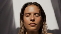 Como obter mais vitamina D no outono: o que comer e como aproveitar o sol